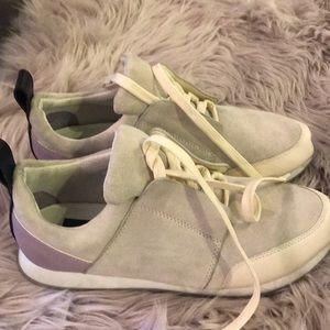 Dolce vita cream suede sneakers size 7